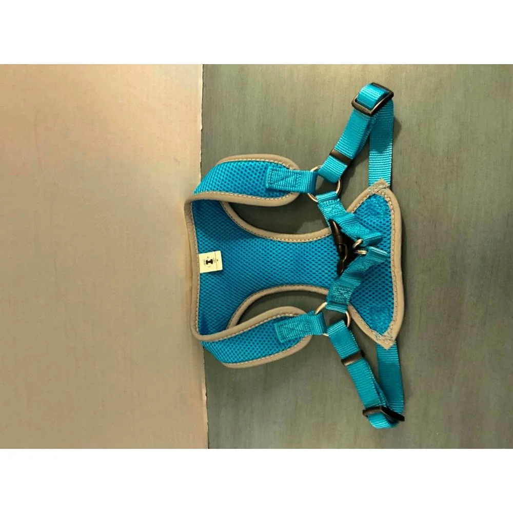 Coastal Dog Harness Medium Blue Excellent Mesh Comfort Wrap Step-In Reflective